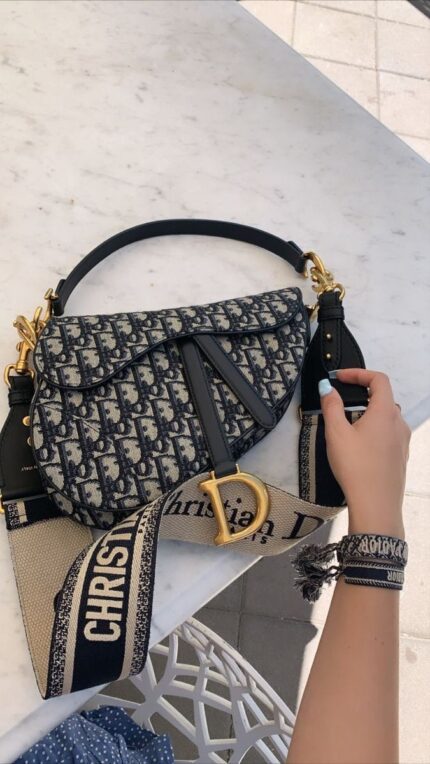 شنطة Dior